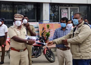 கொடைக்கானலில் செஞ்சிலுவை சங்கம், மற்றும் ரெட் கிராஸ் சார்பாக பொதுமக்களுக்கு நலத்திட்ட உதவிகள் வழங்கப்பட்டது