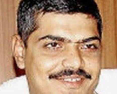 நெல்லை மாநகர்  பொதுமக்கள் நலன் கருதி  புகார் மனுக்களை வாட்ஸப் எண்ணில் அனுப்பலாம்.மாநகர காவல் ஆணையாளர் அதிரடி