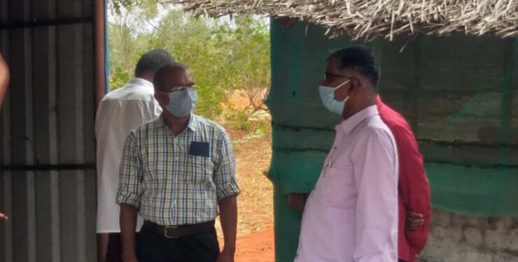 சேர்வைக்காரன் மடம் பஞ்சாயத்து தலைவியின் கணவர் மீது மாவட்ட ஆட்சியர் மற்றும் காவல் துறையிடம் பெண் புகார்: