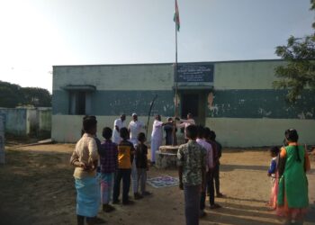 எஸ்.பி.பட்டணம் ஊராட்சி மன்றம் சார்பில் 72வது குடியரசு தினத்தை முன்னிட்டு தேசிய கொடியேற்றப்பட்டது.