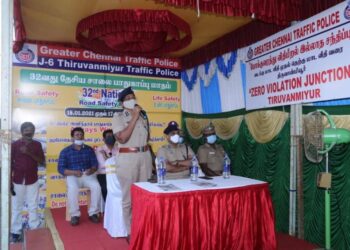 மிமிக்ரி கலைஞர்கள் மூலம் சாலைபாதுகாப்பு விழிப்புணர்வு – கூடுதல் கமிஷ்னர் புதிய முயற்சி