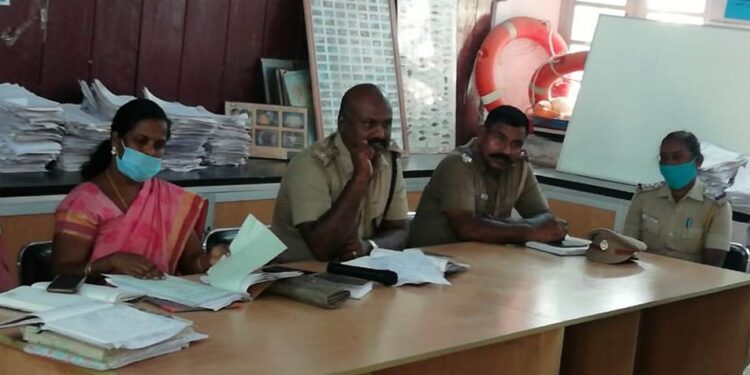 கீழவைப்பார் மீனவர்களிடம் பிரச்சனை சம்மந்தமாக சமாதான கூட்டம்