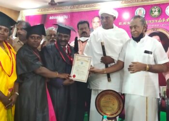 உலகத் தமிழாராய்ச்சி நிறுவனம் சார்பில் நடைபெற்ற பட்டமளிப்பு விழாவில் தமிழ்நாடு சட்டப்பேரவை அனைத்து பத்திரிகையாளர் சங்கத்தின் மாநில தலைவரும், அமுதம் ரிப்போர்ட்டர் அமுதம் டிவி ஆசிரியர் டாக்டர் வாஞ்சிநாதன் அவர்கள் டாக்டர் பட்டம் வழங்கப்பட்டது