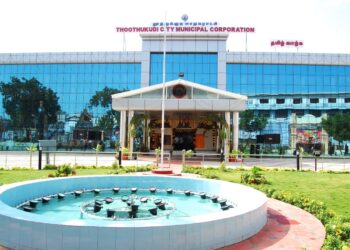 குப்பைகளை தீவைத்து எரித்த மருத்துவமனைக்கு 1 லட்சம் ரூபாய் அபராதம் ;மாநகராட்சி ஆணையர் எச்சரிக்கை