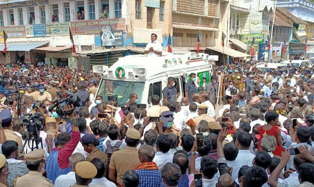 திமுக ஆட்சி காலத்தில் இருந்த மின் தடை மாற்றி தற்போது மின் மிகை மாநிலமாக தமிழகம் உயர்ந்துள்ளது – ஸ்ரீவைகுண்டத்தில் முதல்வர் எடப்பாடி கே. பழனிசாமி தேர்தல் பிரச்சாரம்