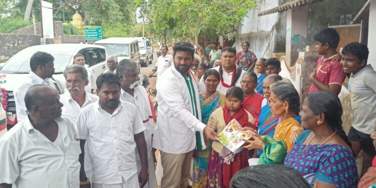 “படித்து வேலை இல்லாத இளைஞர்கள், பெண்களுக்கு வேலை கிடைக்க ஏற்பாடு செய்வேன்” என ஸ்ரீவைகுண்டம் காங்கிரஸ் வேட்பாளர் ஊர்வசி அமிர்தராஜ் உறுதி!