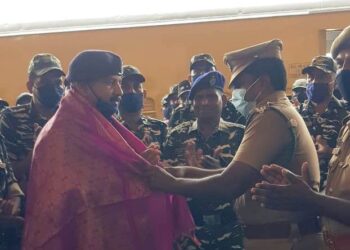 மத்திய‌ துணை பாதுகாப்பு படையினரை வரவேற்ற திருநெல்வேலி காவல்துறை