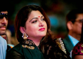 “தாய் இல்லாமல் நான் இல்லை” – குஷ்பு  உணர்ச்சிமிகு தேர்தல் பிரச்சாரம்