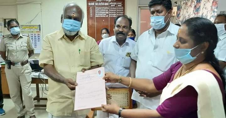 திருப்பத்தூர் தொகுதி அமமுக வேட்பாளர் கே.கே உமாதேவன் வேட்பு மனு தாக்கல்