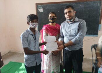 பள்ளி மாணவர்கள் சங்கல்பத்ரா உறுதிமொழி ஏற்க காரைக்கால் மாவட்ட ஆட்சியர் வேண்டுகோள்