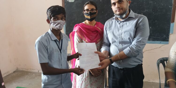 பள்ளி மாணவர்கள் சங்கல்பத்ரா உறுதிமொழி ஏற்க காரைக்கால் மாவட்ட ஆட்சியர் வேண்டுகோள்