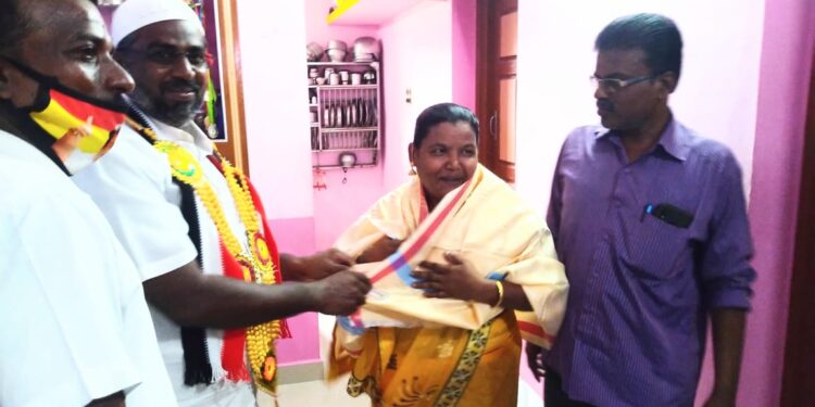 தென்காசி தொகுதியில் அமமுகவில் இணையும் திமுக நிர்வாகிகள் – தென்காசி தொகுதியில் புதிய திருப்பம்.