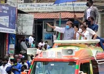 மத்திய பாதுகாப்புத் துறை அமைச்சா் ராஜ்நாத் சிங் உதகையில் பாஜக வேட்பாளருக்கு ஆதரவாக வீதி வீதியாக தீவிர தேர்தல் பிரச்சாரம்
