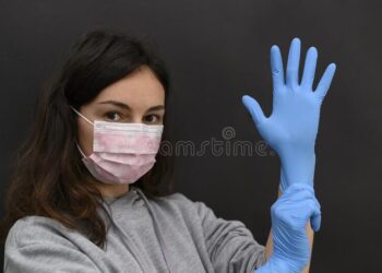 “ஓட்டு போட வரும் வாக்காளர்களுக்கு கையுறை அளிக்கப்படும்” – தமிழக தலைமை தேர்தல் அதிகாரி சத்யபிரத சாகு