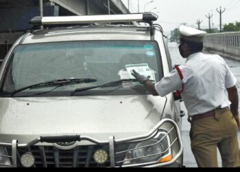 வெளிமாநிலங்களில் இருந்து தமிழகம் வருவோருக்கு இ-பாஸ் கட்டாயம்