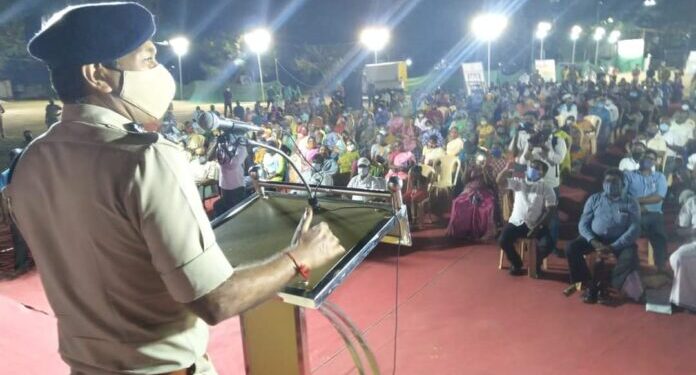 சென்னை பெருநகர காவல்துறை சார்பாக கொரோனா விழிப்புணர்வு ஏற்பாடு