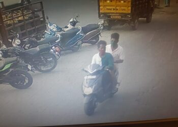 தனிப்படை போலீசாருக்கு சென்னை போலீஸ் கமிஷ்னர் பாராட்டு