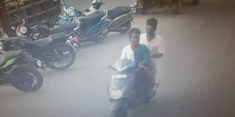 தனிப்படை போலீசாருக்கு சென்னை போலீஸ் கமிஷ்னர் பாராட்டு