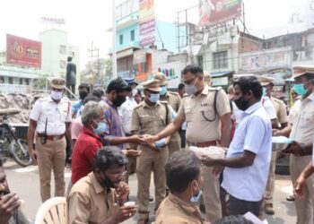 தூத்துக்குடியில் மாவட்ட எஸ்.பி தலைமையில் கொரனா வைரஸ் பரவலை தடுக்கும் விதமாக பொதுமக்களுக்கான விழிப்புணர்வு முகாம்