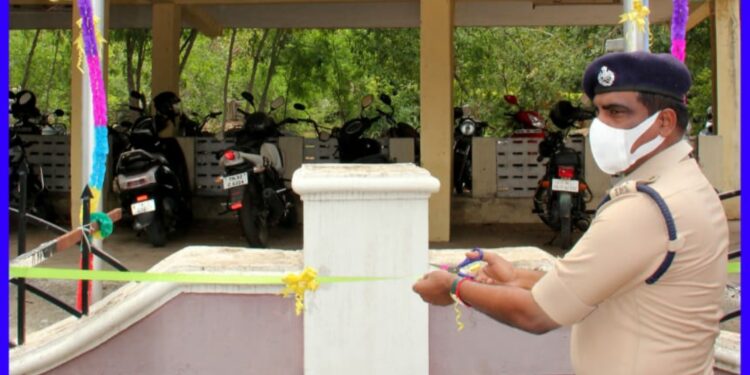 காவல்துறையினரின் சாதனைகளை தெரிவிக்கும் புகைப்படங்கள் வீடியோக்களை ஒளிபரப்பும் டிவி இயக்கத்தினை மாவட்ட எஸ்.பி துவக்கி வைத்தார்