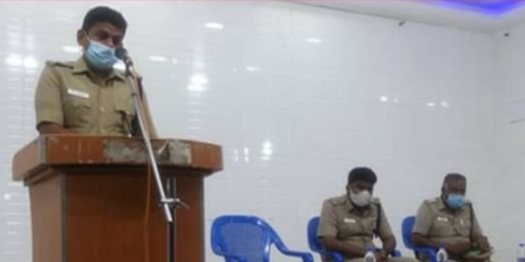 நெல்லை துணை கமிஷ்னர்கள் தலைமையில் கொரனா வைரஸ் பாதுகாப்பு நடவடிக்கைகள் குறித்து ஆலோசனை கூட்டம்