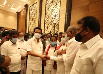 அமமுக மாநில நிர்வாகி திமுகவில் இணைந்தார்