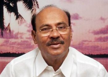 வெப்பத்தின் தாக்கத்தைக் கட்டுப்படுத்த சிங்கப்பூரை போன்று பசுமைப்போர்வையை ஏற்படுத்த வேண்டும் – ராமதாஸ்