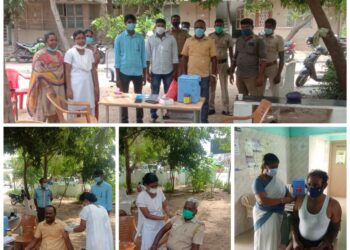 விளாத்திகுளம் டிஎஸ்பி பிரகாஷ் தலைமையில் காவலர்களுக்கு கொரோனா தடுப்பூசி