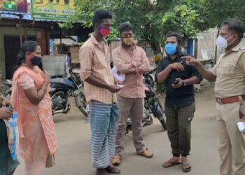 திருப்பத்தூர் நகரில் ஊரடங்கை மீறிய வாகனங்கள் பறிமுதல்! போலீசார் அதிரடி நடவடிக்கை!!