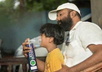 கையடக்க ஆக்சிஜன் சிலிண்டர் கேரளாவில் அறிமுகம் – அவசரகால நோயாளிகளுக்கு உடனடி நிவாரணம்