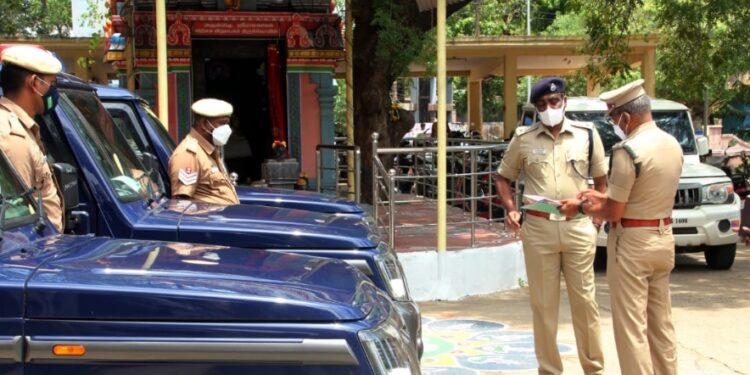 திருநெல்வேலி மாவட்ட காவல் துறைக்கு புதிதாக இரண்டு ரோந்து வாகனங்கள்