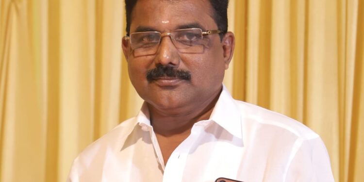 தமிழகத்தில் கொரோனா பரவலைக் கட்டுப்படுத்த ஊரடங்கை நீட்டிக்க வேண்டும் தலைமைச்செயலக பத்திரிகையாளர்கள் சங்கம் தமிழக முதல்வருக்கு வேண்டுகோள்