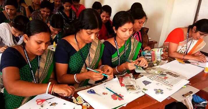 ஆசிரியர்கள் கொரோனா கணக்கெடுப்பு கட்டாயம்? ஆசிரியர்கள் சங்கம் கடும் எதிர்ப்பு