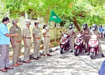 இந்திய அரசின் நிர்பயா சட்டத்தின் கீழ் பெண்கள் மற்றும் குழந்தைகள் எதிரான பிரச்சினைகள் மற்றும் குறைகளை தீர்க்க திருச்சி மத்திய மண்டலத்தில் பெண்கள் உதவி மையம் அமைக்கப்பட்டது.