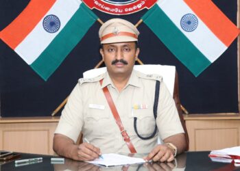 பொதுமக்கள் எந்த நேரத்திலும்  வாட்ஸ் ஆப் நம்பர் மூலம் கூட புகார் தெரிவிக்கலாம்  மதுரை புதிய எஸ்.பி.பாஸ்கரன் தெரிவித்தார்