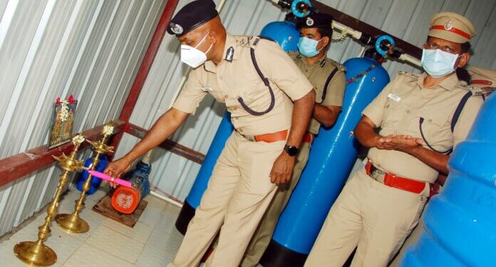 சுத்திகரிக்கபட்ட குடிநீர் நிலையத்தை மத்திய மண்டல ஐ‌.ஜி திறந்து வைத்தார்