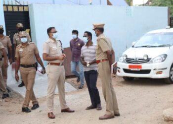 தூத்துக்குடியில் தங்கை கொன்‌‌‌ற அண்ணன் கைது – மாவட்ட எஸ்.பி நேரில் விசாரனை