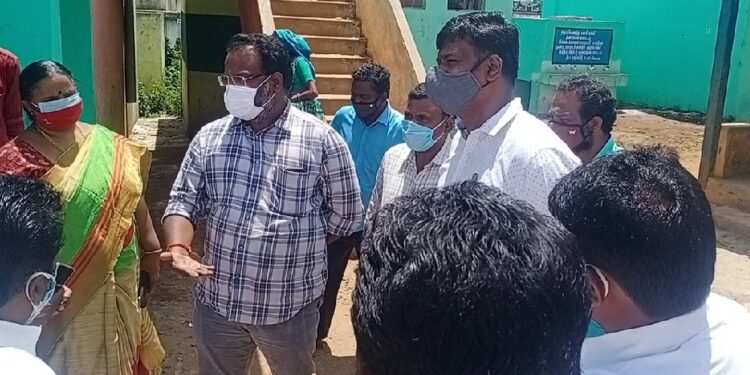 அச்சத்தில் கொடைக்கானல் மலை கிராம மக்கள் – மர்மக் காய்ச்சலுக்கு உயிர் பலி எண்ணிக்கை அதிகரிப்பு – ஆர்டிஓ நேரடி விசாரணை