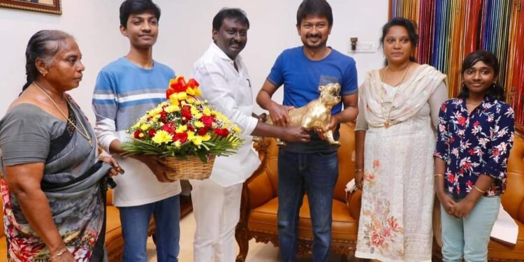 தூத்துக்குடியைச் சேர்ந்த பிரபலமான திமுக வழக்கறிஞருக்கு!! ராஜ்யசபா எம்.பி. சீட் வழங்கப்படுமா ? தென் மாவட்ட திமுகவினர் எதிர்பார்ப்பு