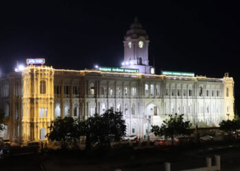 சென்னை ரிப்பன் மாளிகை கட்டடத்தில் தமிழ் வாழ்க பெயர் பலகை மீண்டும் திறப்பு