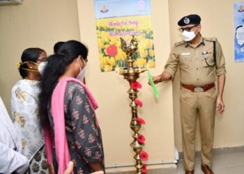 பெண்களுக்கான உதவி மையம் சென்னை கமிஷனர் அலுவலகத்தில் துவக்கம்