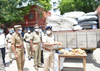 சேலம் மாநகரில் ஒரு கோடியே 35 லட்சம் மதிப்புள்ள  குட்கா, புகையிலை பொருட்கள் பறிமுதல்