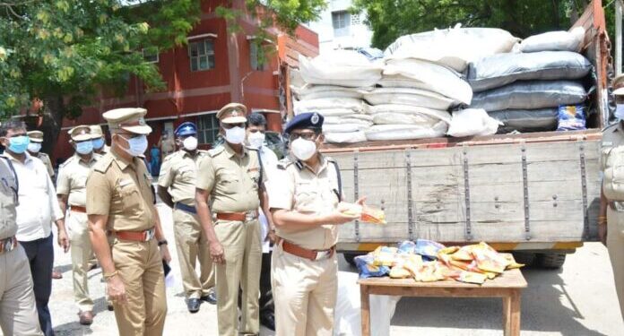 சேலம் மாநகரில் ஒரு கோடியே 35 லட்சம் மதிப்புள்ள  குட்கா, புகையிலை பொருட்கள் பறிமுதல்