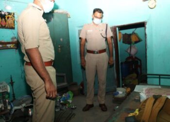 குலசேகரபட்டினம் பகுதியில் ஒருவர் கொலை – 3 பேர் கைது