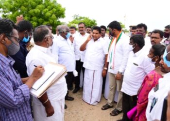 செயல்பாட்டிற்கு வருகிறது சாத்தான்குளம் அரசு போக்கு வரத்துக் கழக பனிமனை – அமைச்சர் அனிதா இராதாகிருஷ்ணன், ஊர்வசி அமிர்தராஜ் எம்.எல்.ஏ., ஆய்வு
