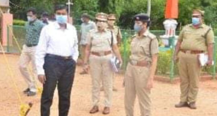 சீருடைபணியாளர் தேர்வு நடைபெறும் இடத்தை ஐ.ஜி பார்வையிட்டார்