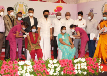 தனியார் மருத்துவமனைகளில் இலவச கரோனா தடுப்பூசி