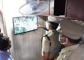 சம்மட்டிபுரம் பகுதியில் 11 கேமராக்களும், HMS காலனி பகுதியில் 19 கேமராக்களும் பொருத்தப்பட்டன – மதுரை மாநகர காவல் ஆணையர் பிரேம் ஆனந்த் சின்ஹா,IPS., திறந்து வைத்தார் 