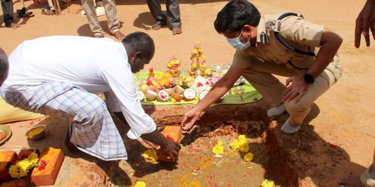 திருநெல்வேலியில்‌‌‌ நிர்வாக கட்டிடத்திற்கு அடிக்கல் நாட்டிய திருநெல்வேலி சரக டி.ஐ.ஜி, மாவட்ட எஸ்‌‌‌.பி