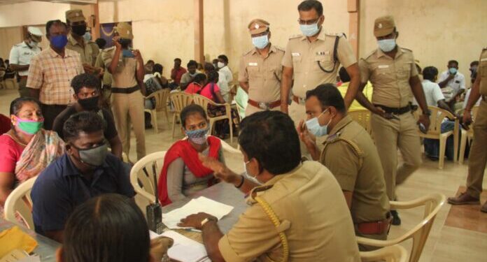 தூத்துக்குடி மாவட்டம் முழுவதும் பொதுமக்களின் மனுக்களுக்கு தீர்வு காணும் வகையில் பெட்டிஷன் மேலா – மாவட்ட எஸ்பி ஜெயக்குமார் நேரில் ஆய்வு